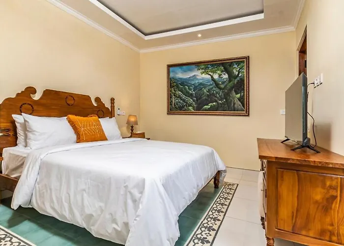 2br Walking Distance To Bambu Indah Villa Ubud