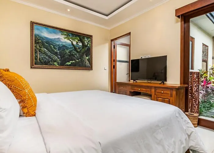 Villa 2br Walking Distance To Bambu Indah
