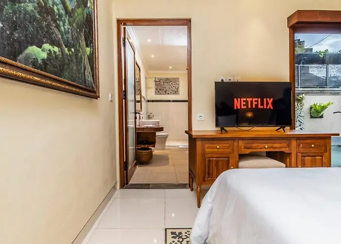 2br Walking Distance To Bambu Indah